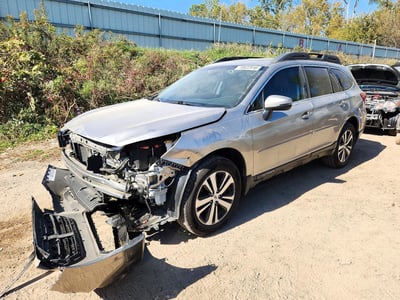 4S4BSENC2J3****** 2018 Subaru Outback