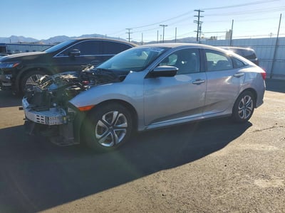 2HGFC2F58HH****** 2017 Honda Civic