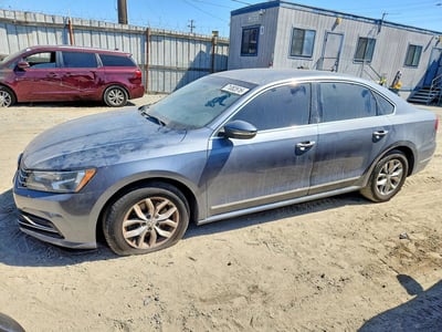 1VWAS7A36GC****** 2016 Volkswagen Passat