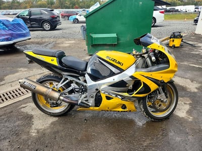 JS1GR7HA2Y2****** 2000 Suzuki GSX-R750