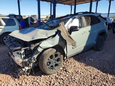2T3J1RFVXLC****** 2020 Toyota RAV4