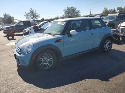 WMWSU3C54DT****** 2013 MINI Hardtop