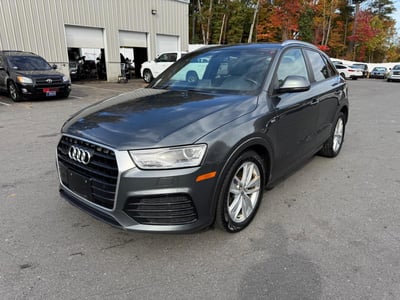 WA1ECCFS6JR****** 2018 Audi Q3
