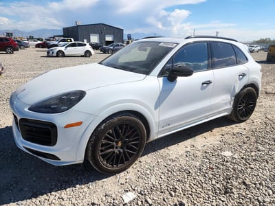 WP1AG2AYXND****** 2022 Porsche Cayenne