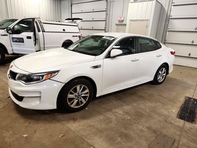 5XXGT4L37HG****** 2017 Kia Optima