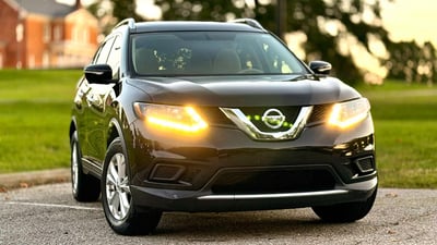 5N1AT2MV2FC****** 2015 Nissan Rogue