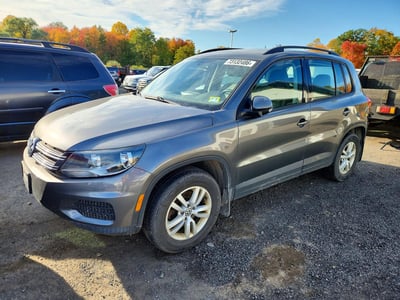 WVGBV7AX5GW****** 2016 Volkswagen Tiguan