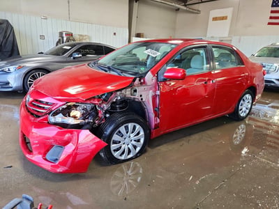 5YFBU4EE9DP****** 2013 Toyota Corolla