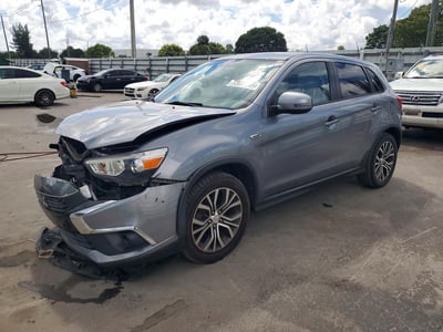 JA4AP3AU5HZ****** 2017 Mitsubishi Outlander