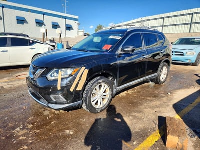 KNMAT2MTXFP****** 2015 Nissan Rogue