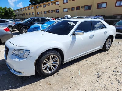 2C3CCAEG6GH****** 2016 Chrysler 300C