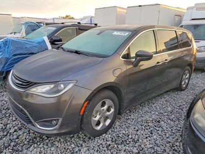 2C4RC1H77JR****** 2018 Chrysler Pacifica Hybrid