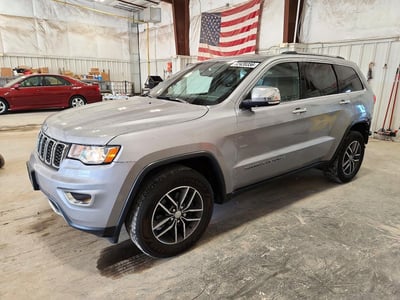 1C4RJFBG8JC****** 2018 Jeep Grand Cherokee