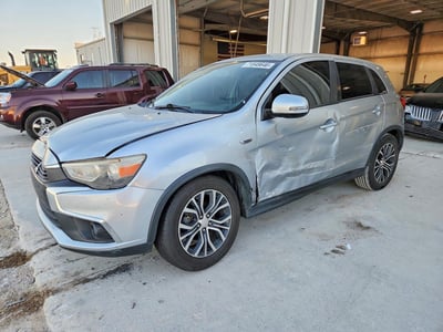 JA4AR3AU8HZ****** 2017 Mitsubishi Outlander