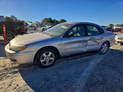 1FAFP55U24A****** 2004 Ford Taurus