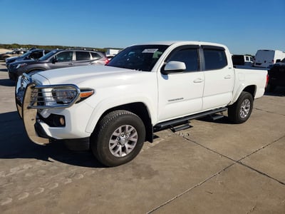 5TFAZ5CN6HX****** 2017 Toyota Tacoma