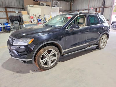 WVGEP9BP6FD****** 2015 Volkswagen Touareg