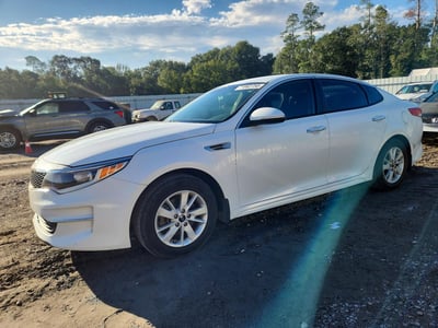 5XXGT4L33HG****** 2017 Kia Optima