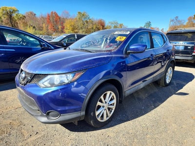JN1BJ1CR4HW****** 2017 Nissan Rogue Sport