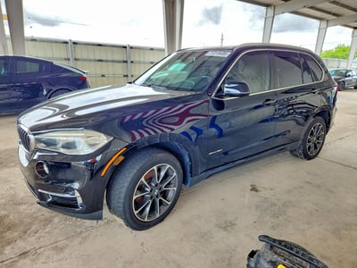 5UXKR2C5XH0****** 2017 BMW X5
