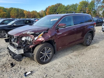5TDJGRFH4JS****** 2018 Toyota Highlander