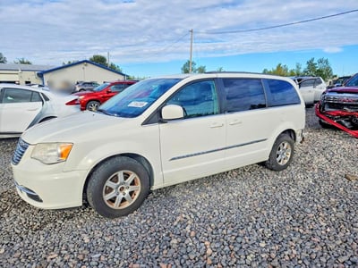 2C4RC1BG9DR****** 2013 Chrysler Town & Country