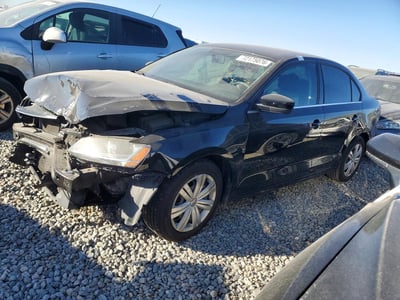 3VW2B7AJ7HM****** 2017 Volkswagen Jetta