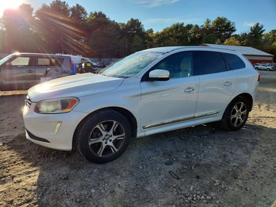 YV4902RC9F2****** 2015 Volvo XC60