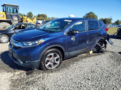 7FARW2H50JE****** 2018 Honda CR-V