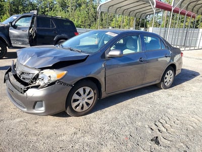 5YFBU4EE7DP****** 2013 Toyota Corolla