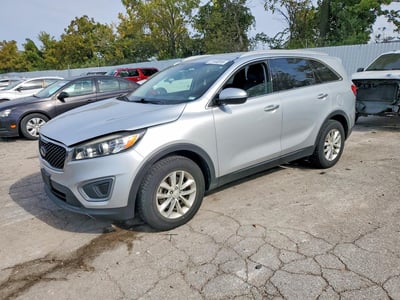 5XYPG4A3XGG****** 2016 Kia Sorento