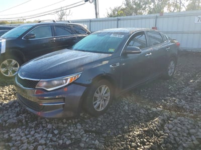 5XXGT4L38HG****** 2017 Kia Optima
