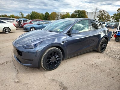 7SAYGAEE3NF****** 2022 Tesla Model Y
