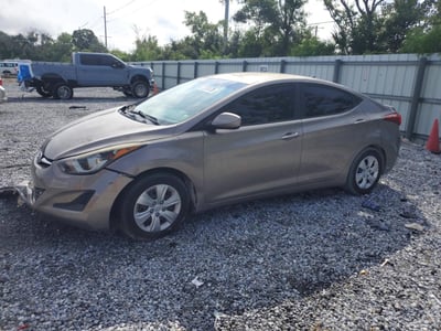 5NPDH4AE3GH****** 2016 Hyundai Elantra