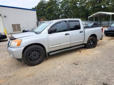 1N6BA0EDXEN****** 2014 Nissan Titan