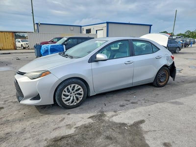 2T1BURHE1JC****** 2018 Toyota Corolla