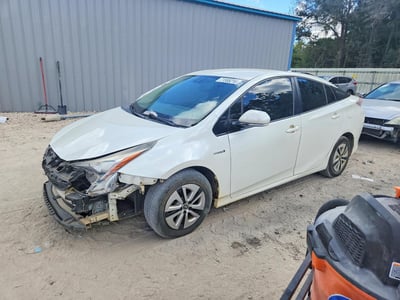 JTDKARFUXG3****** 2016 Toyota Prius