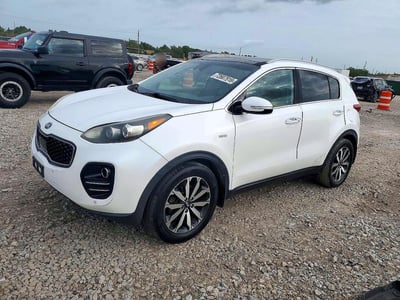 KNDPNCAC8H7****** 2017 Kia Sportage
