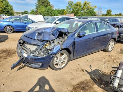 YV126MFK9F1****** 2015 Volvo S60