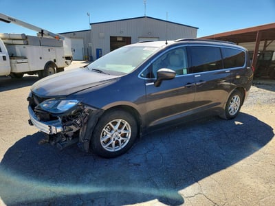2C4RC1DG0MR****** 2021 Chrysler Voyager