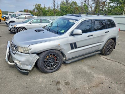 1J4RR4GG7BC****** 2011 Jeep Grand Cherokee