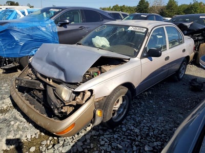 2T1BA02E7TC****** 1996 Toyota Corolla