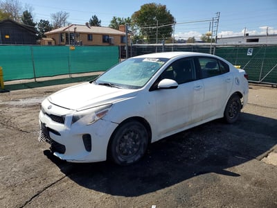 3KPA24AB9KE****** 2019 Kia Rio