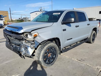 5TFEY5F14MX****** 2021 Toyota Tundra