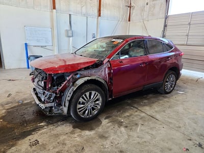 JTEAAAAH2MJ****** 2021 Toyota Venza