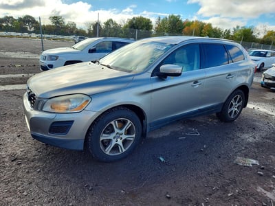 YV4902DZ1B2****** 2011 Volvo XC60