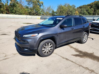 1C4PJMCB9JD****** 2018 Jeep Cherokee
