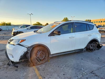 JTMBFREV8FJ****** 2015 Toyota RAV4