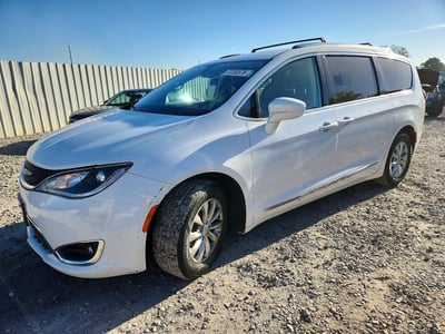 2C4RC1BGXKR****** 2019 Chrysler Pacifica