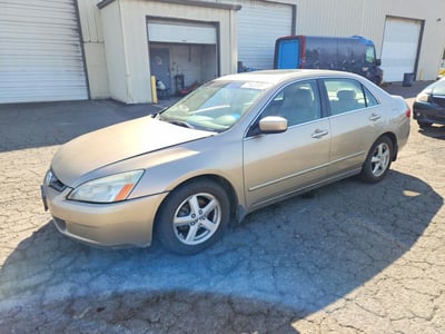 1HGCM56815A****** 2005 Honda Accord